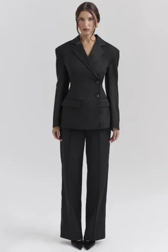 Pantalon sur mesure Hayden noir à taille haute et jambes larges
