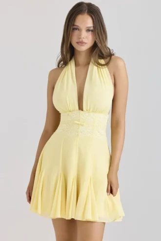 Mini-robe dos nu en georgette jaune beurre Ailani
