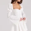 Mini-robe Ellerie en coton blanc à manches flûte