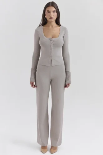 Pantalon droit en cachemire gris chasseur