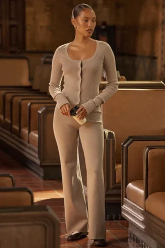 Pantalon droit en cachemire gris chasseur