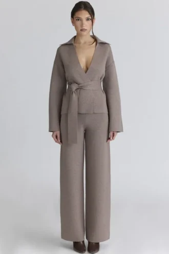 Pantalon large en laine taupe Avery