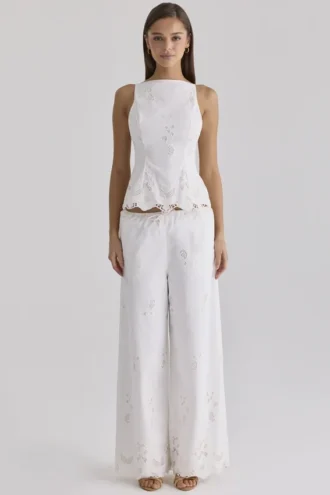 Pantalons large en coton blanc à broderie anglaise Mirea