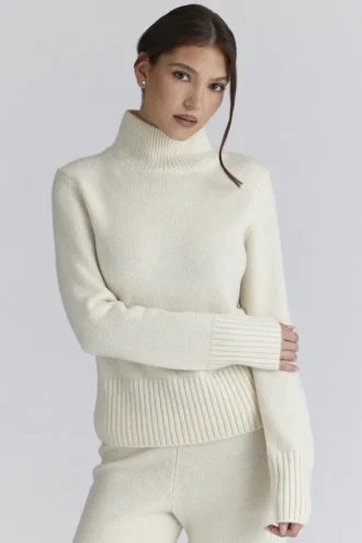 Pull à col roulé en laine mérinos Skye ivoire