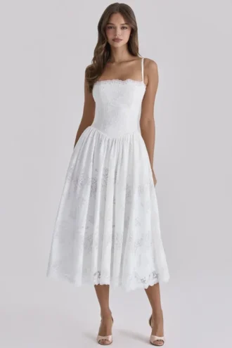 Robe d&rsquo;Été mi-longue en dentelle personnalisée et coton blanc Chloe