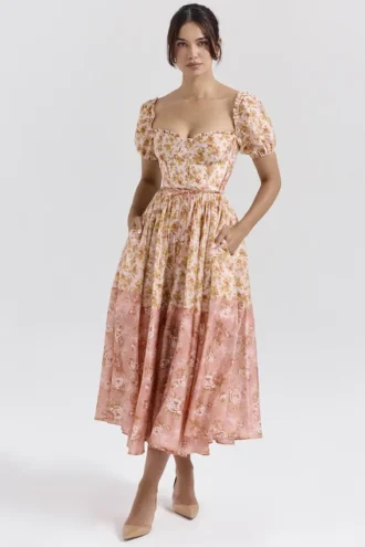 Robe d&rsquo;Été midi à manches bouffantes Penelope, imprimé pêche et coquelicots