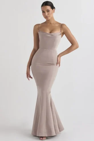 Robe de Soirée longue en satin champignon Violette, coupe sirène