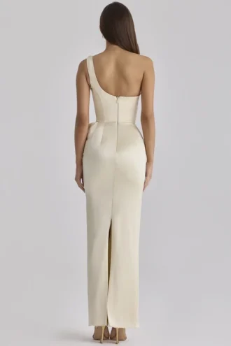 Robe longue asymétrique en satin « Caprice Lemon »