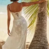 Robe longue à dos en dentelle florale crème Seren Vintage