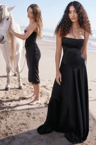 Robe longue à lacets « Anabella » noire