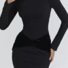 Robe longue à manches longues en jersey crêpe « Athena » noire