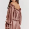 Robe à épaules dénudées Chaya couleur noisette